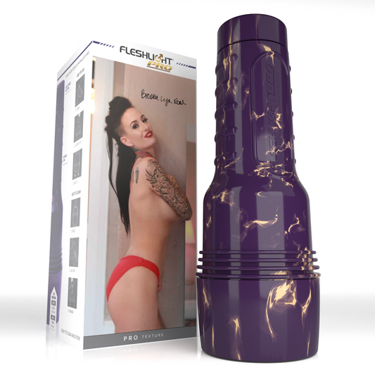 Brooke Lyn Rose Lady Rose